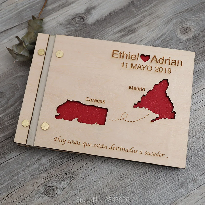 Custom Star Map - 地図が刻まれた結婚式のゲストブック、カスタム木製ウェディングラブジャーニーゲストブック、パーソナライズされたサインインアルバム