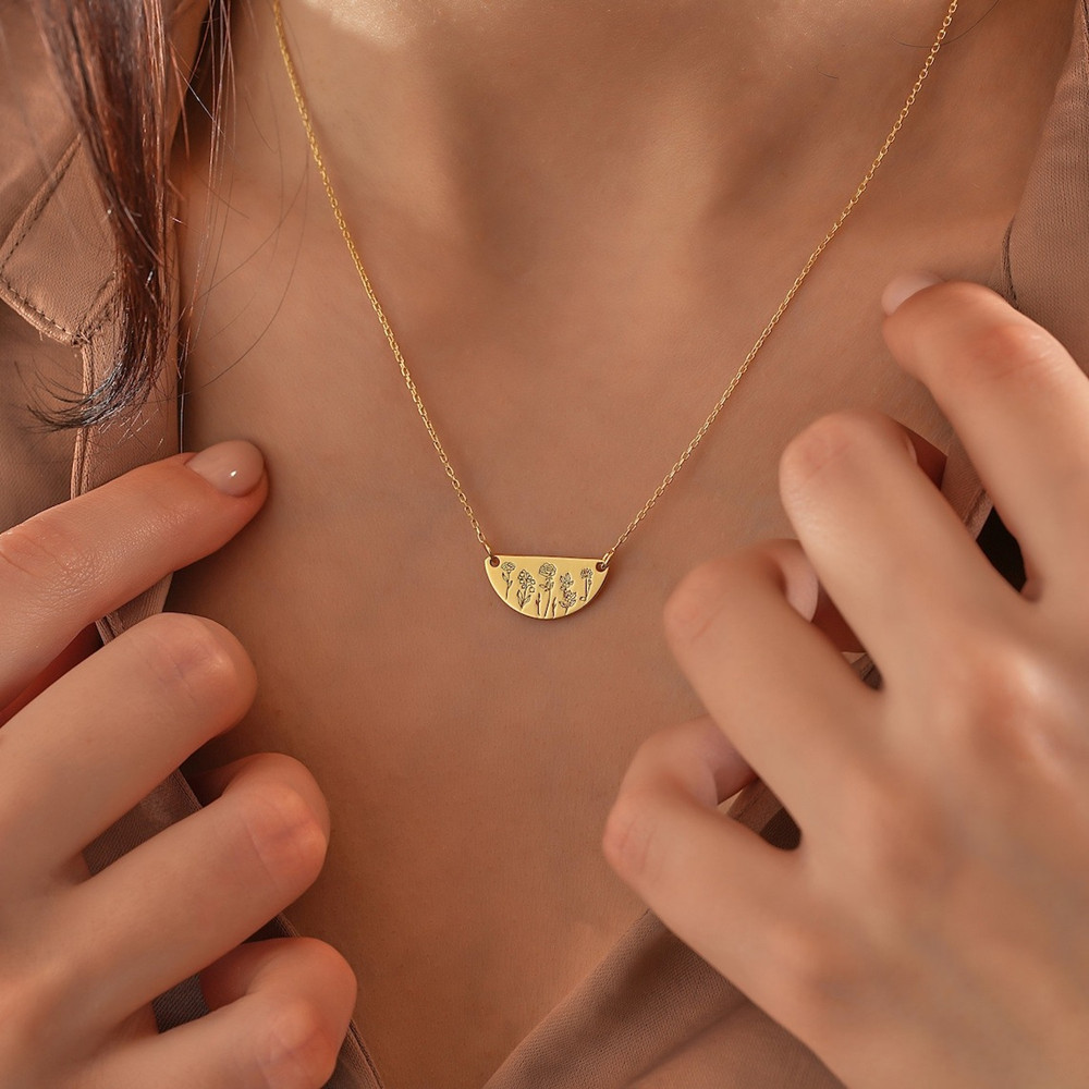 カスタム誕生月の花ネックレス、パーソナライズされたファミリー - Birth Flower Necklace のレビューと価格